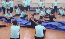 少儿民族舞基本功视频,跟随视频轻松掌握舞步与技巧