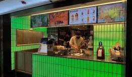 奶茶店视频,视频揭秘饮品制作全过程