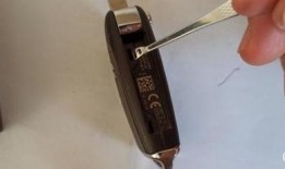 车钥匙安装电池视频,车钥匙电池安装视频教程