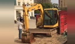 大挖掘机工作视频播放,高效施工的震撼展示