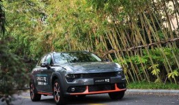 领克02试驾视频,驾驭未来，尽享智能驾控之旅