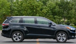 丰田汉兰达视频,驾驭空间与动力的完美融合