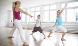 中老年瑜伽教学视频,轻松入门，健康生活新篇章