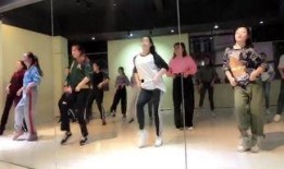 成人表演视频,揭秘幕后故事与行业真相